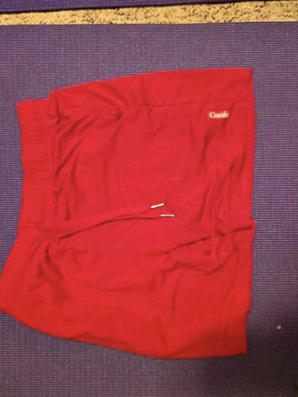 Comftr Red Athletic Shorts Size Medium Like New